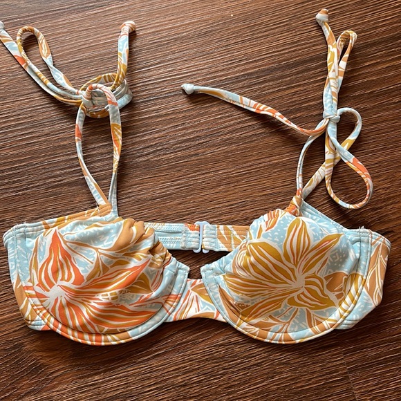 Roxy Swim Roxy Bathing Suit Top Poshmark